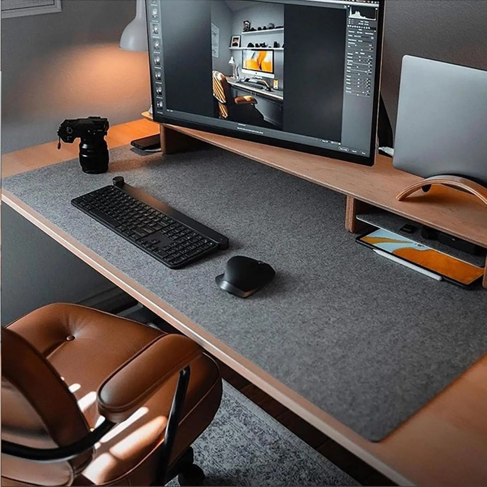 Desk Setup Dark - Tapis de bureau en feutre pour